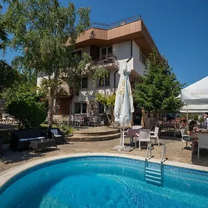 Pensiune La Casa, Varna